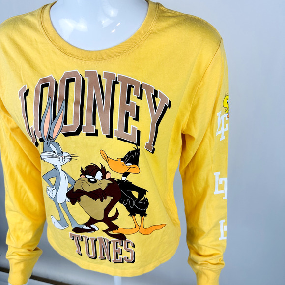 New Looney Toons Junior Sz Small T Shirt Yellow Bunny Duck Long Sleeve Crop NWT - Picture 5 of 6
